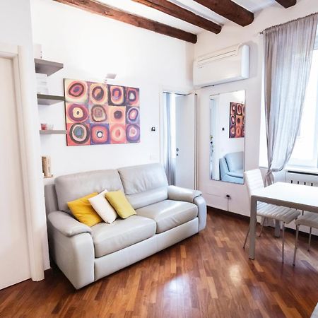 Cosy And Bright Flat In The Heart Of Porta Venezia Apartment Milan Exterior photo